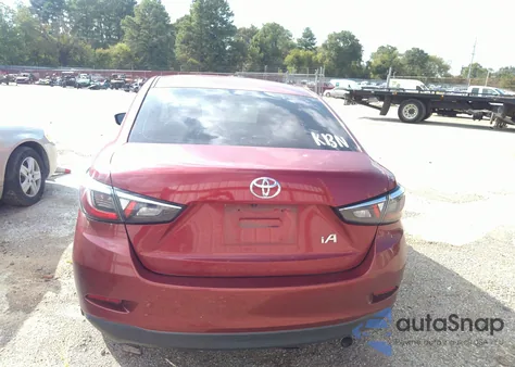 2017 Toyota Yaris Ia z USA, uszkodzony, nr VIN 3MYDLBYV7HY193285